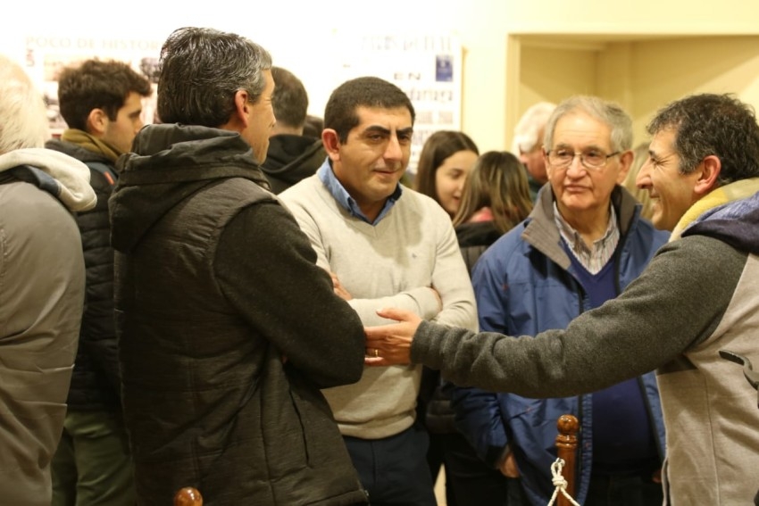 Con un excelente marco de pblico se inaugur la muestra  fotogrfica 