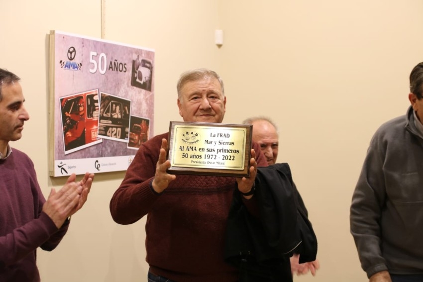 Con un excelente marco de pblico se inaugur la muestra  fotogrfica 