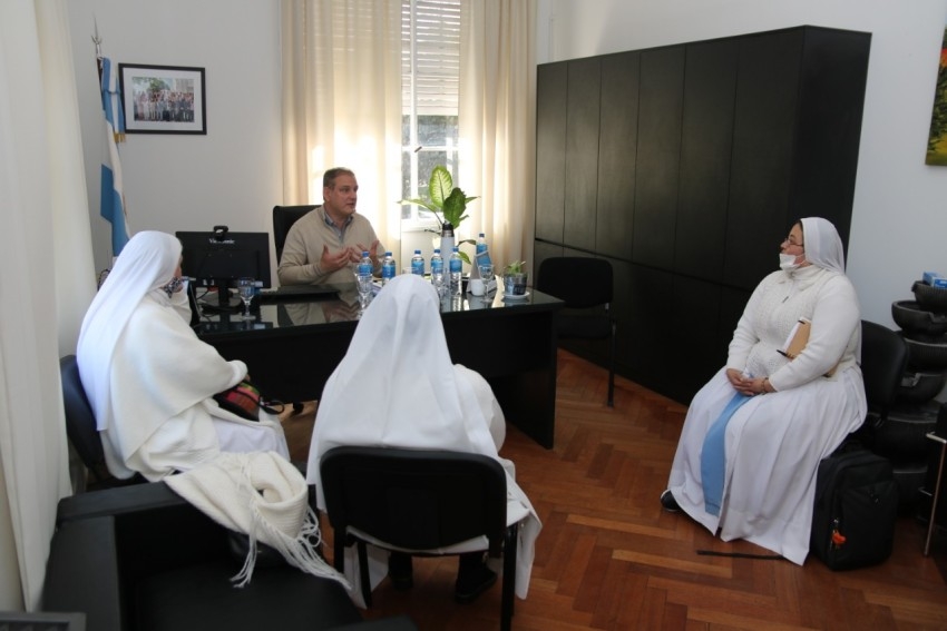 Buscan que el Hogar San Juan Bautista vuelva a cumplir su funci�n