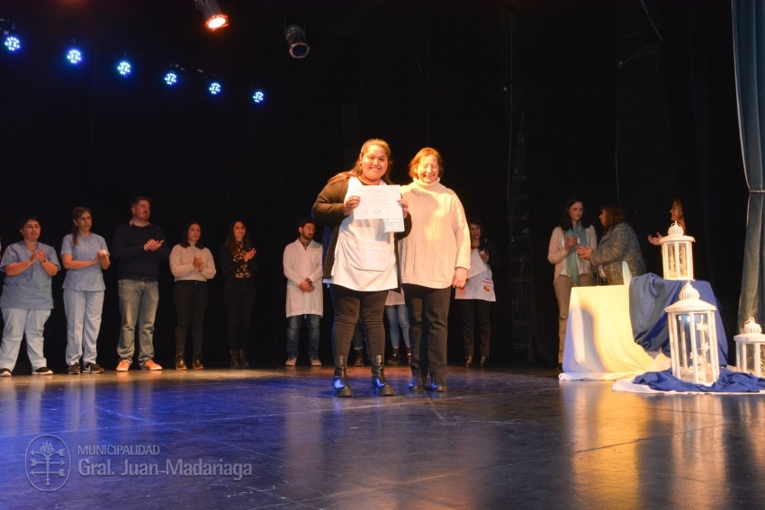 Egresados de distintas carreras terciarias tuvieron su acto de colaci