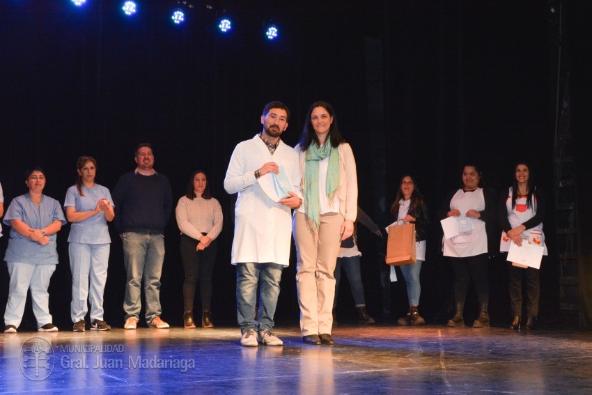 Egresados de distintas carreras terciarias tuvieron su acto de colaci