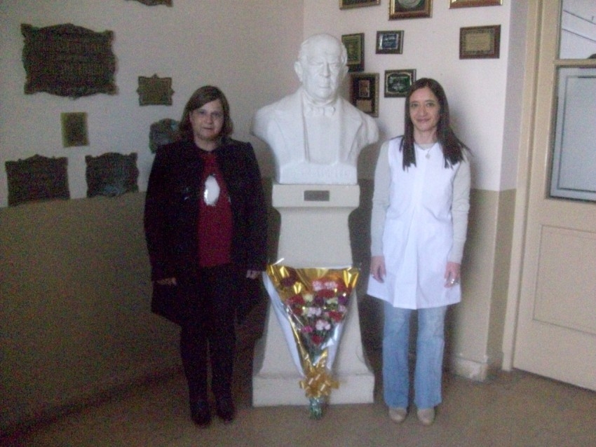 Acto central por el Da del Maestro