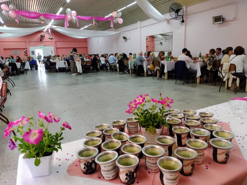 El Centro de Jubilados celebr� su 46 aniversario