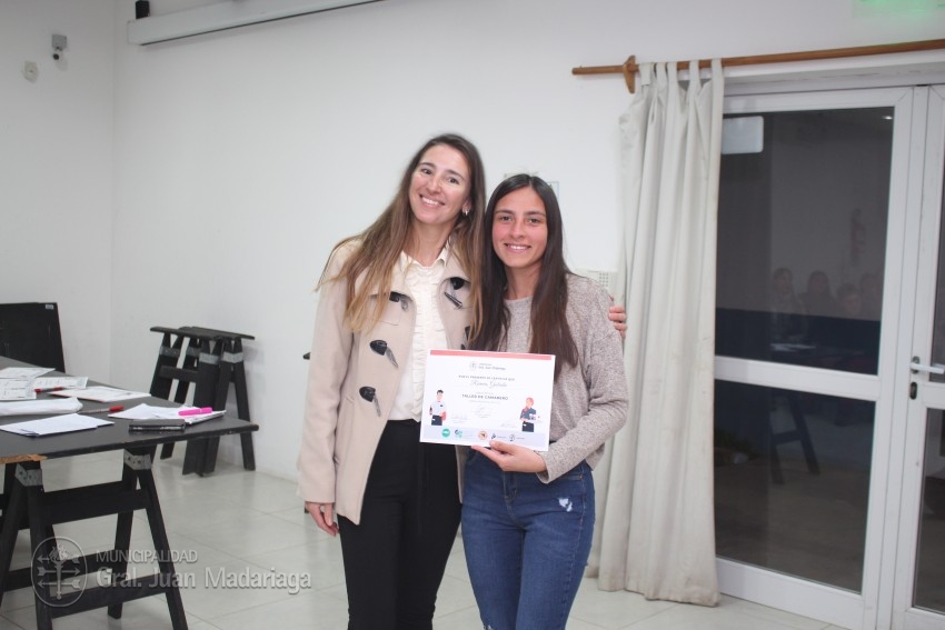 Otorgaron los certificados a 51 madariaguenses que culminaron el curso