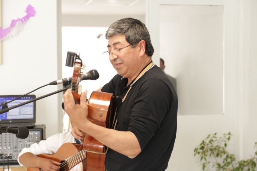 Los abuelos del Hogar La Sagrada Familia festejaron el mes de la famil