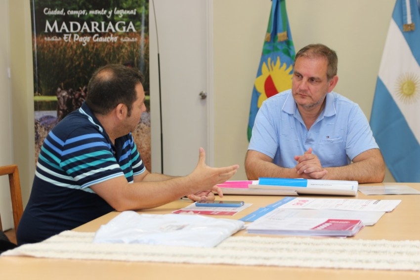 Santoro firmó un convenio de cooperación, difusión y capacitación