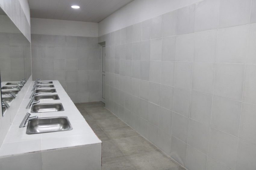 Inauguraron ocho aulas y sanitarios en la Escuela de Educacin Tcnica