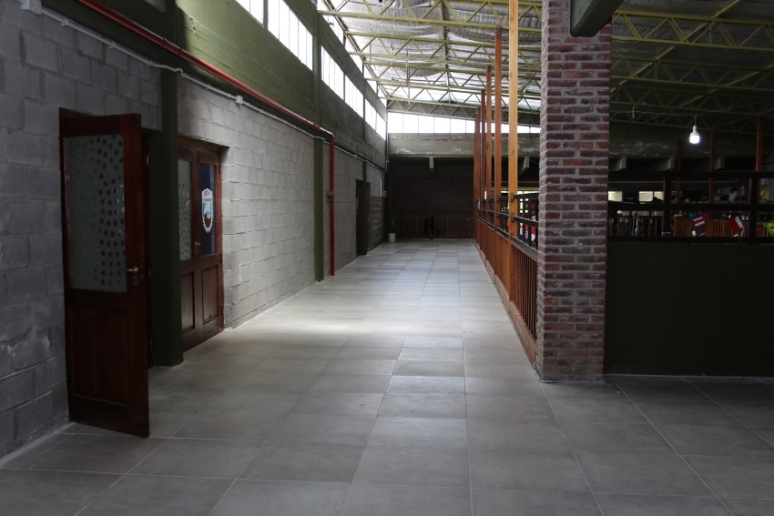 Inauguraron ocho aulas y sanitarios en la Escuela de Educación Técnica