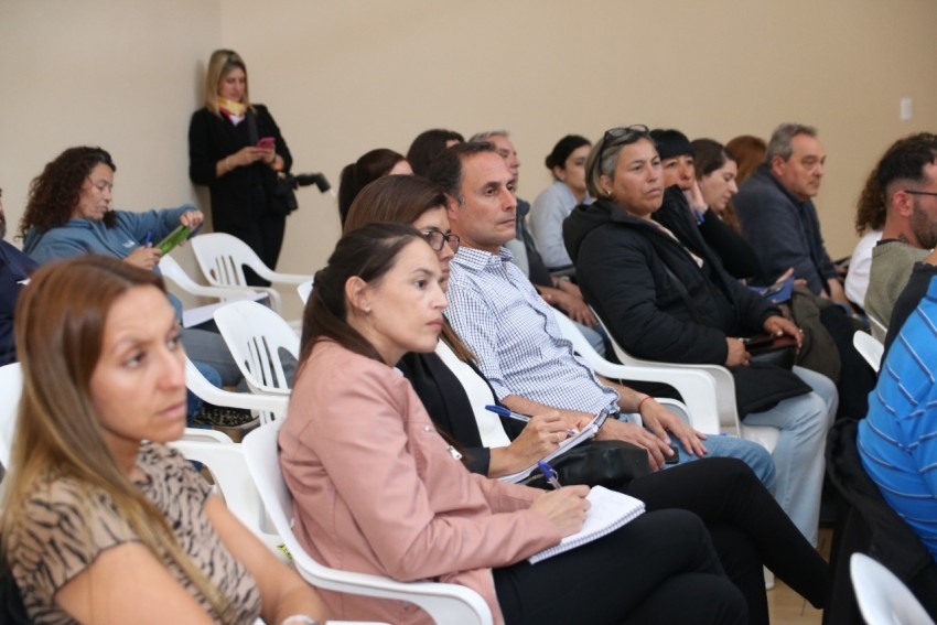 Agentes municipales se capacitaron sobre el registro de comercializaci