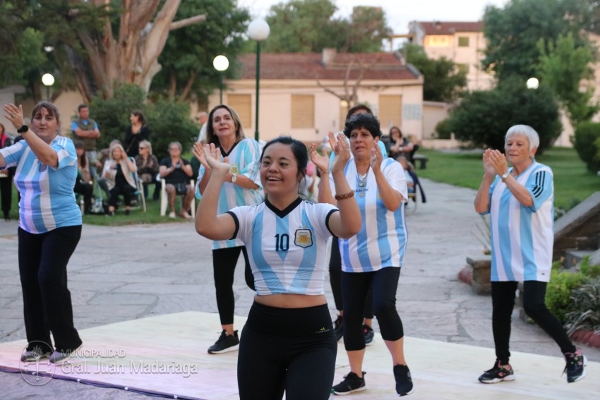 Bellas Artes se exhibió en la plaza San Martín