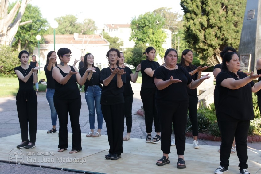 Bellas Artes se exhibió en la plaza San Martín