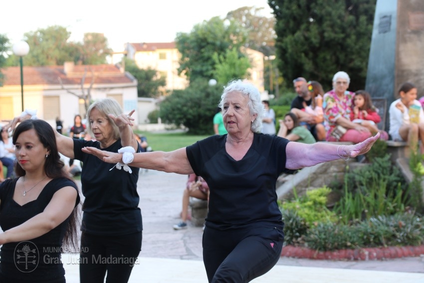 Bellas Artes se exhibió en la plaza San Martín