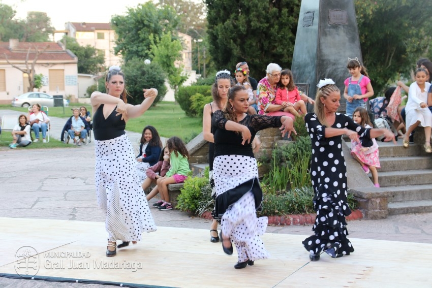 Bellas Artes se exhibió en la plaza San Martín