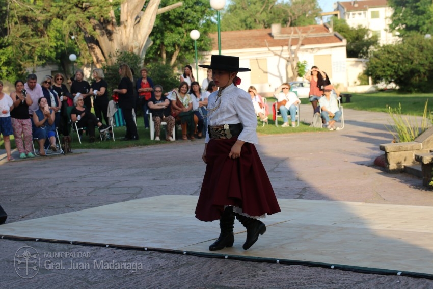 Bellas Artes se exhibió en la plaza San Martín