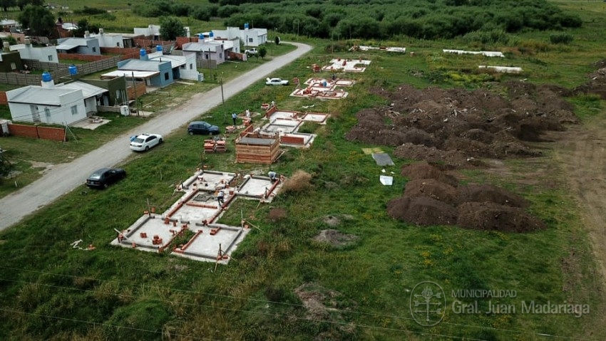 Se reactiv la construccin de las 13 viviendas del barrio El Ceibo