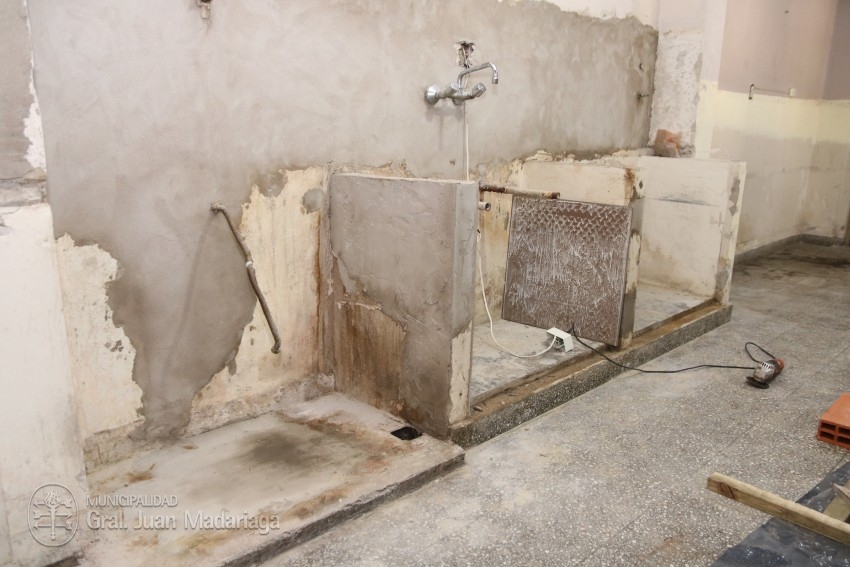 Iniciaron los trabajos para restaurar la cocina del cuartel de Bombero