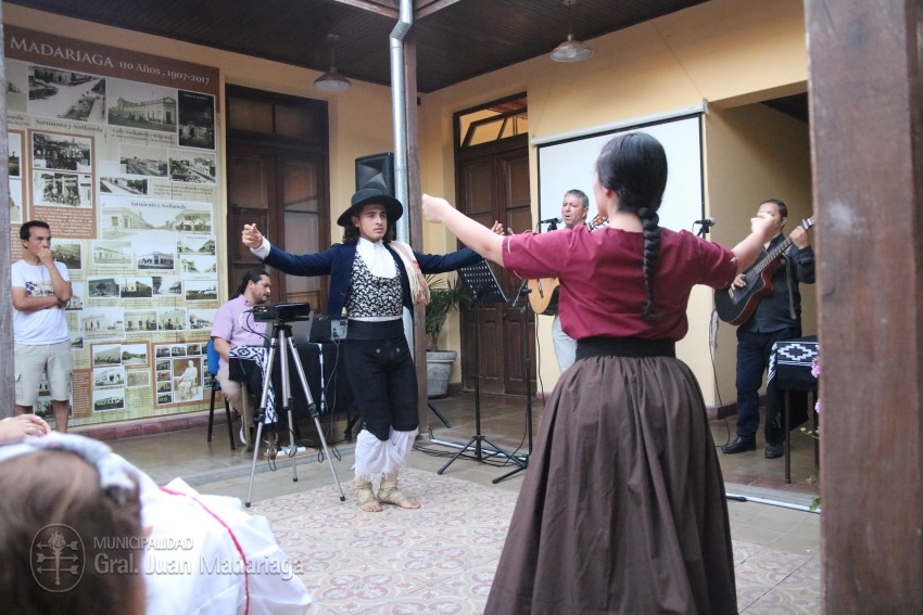 Ms de 70 personas participaron de la inauguracin de la muestra 