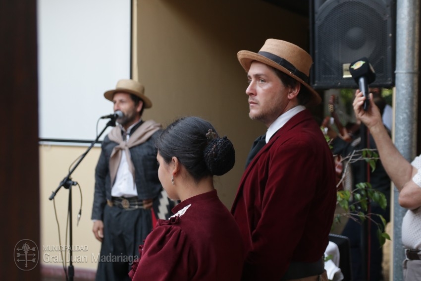 Ms de 70 personas participaron de la inauguracin de la muestra 