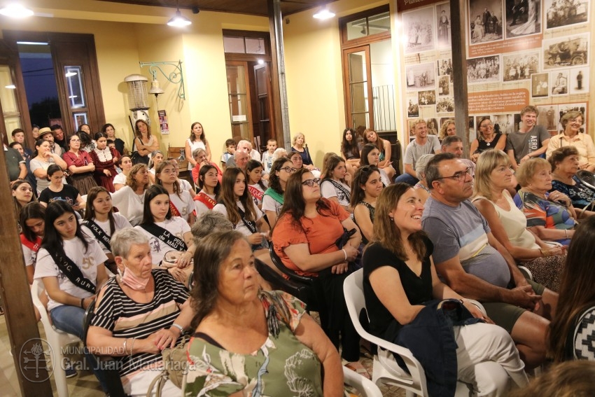 Ms de 70 personas participaron de la inauguracin de la muestra 