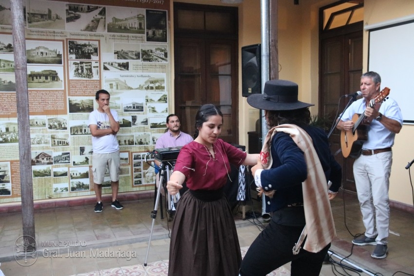 Ms de 70 personas participaron de la inauguracin de la muestra 