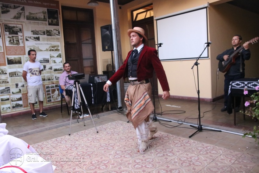 Ms de 70 personas participaron de la inauguracin de la muestra 