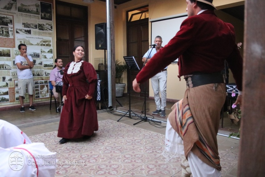 Ms de 70 personas participaron de la inauguracin de la muestra 