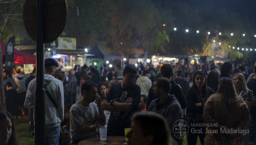 Madariaga vivi una exitosa noche de msica en el Anfiteatro