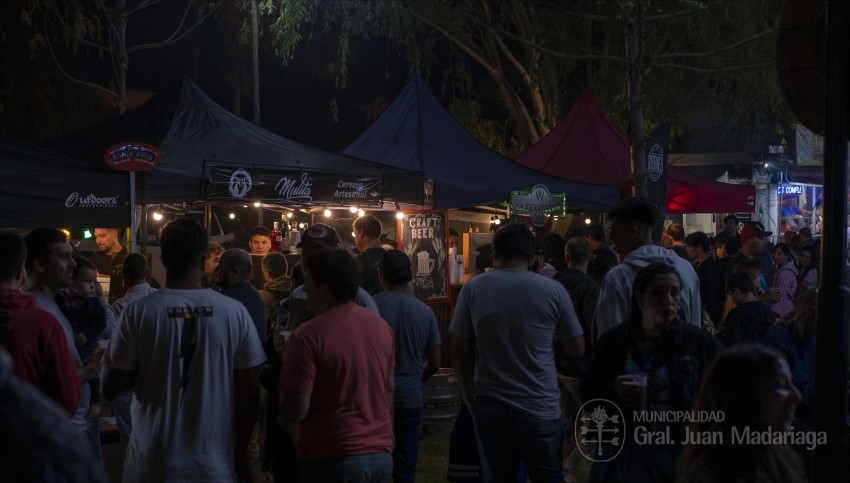 Madariaga vivi una exitosa noche de msica en el Anfiteatro