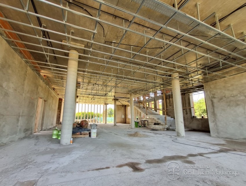 La construcción de la Casa de la Provincia superó el 70 % de avance