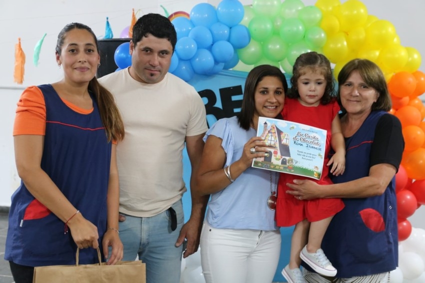 Casita de Chocolate: 14 alumnos egresaron del Jardín Maternal