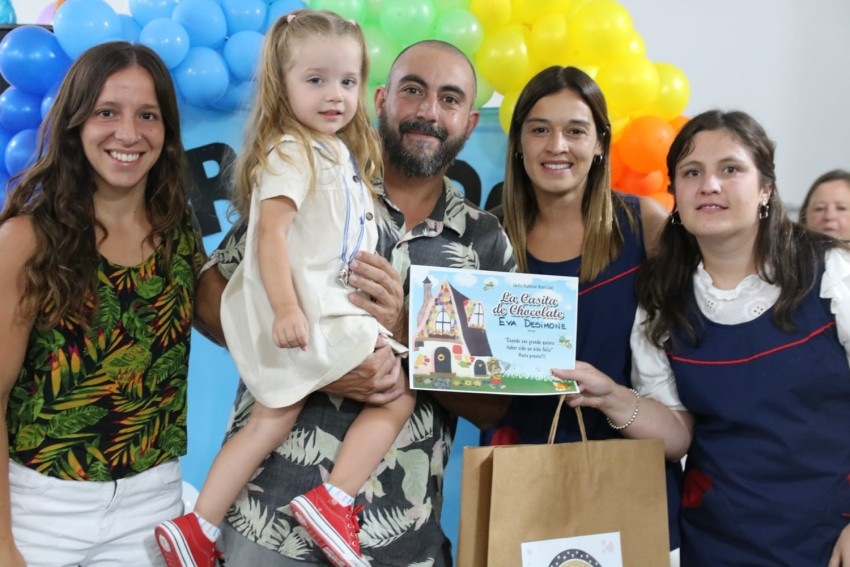 Casita de Chocolate: 14 alumnos egresaron del Jardín Maternal