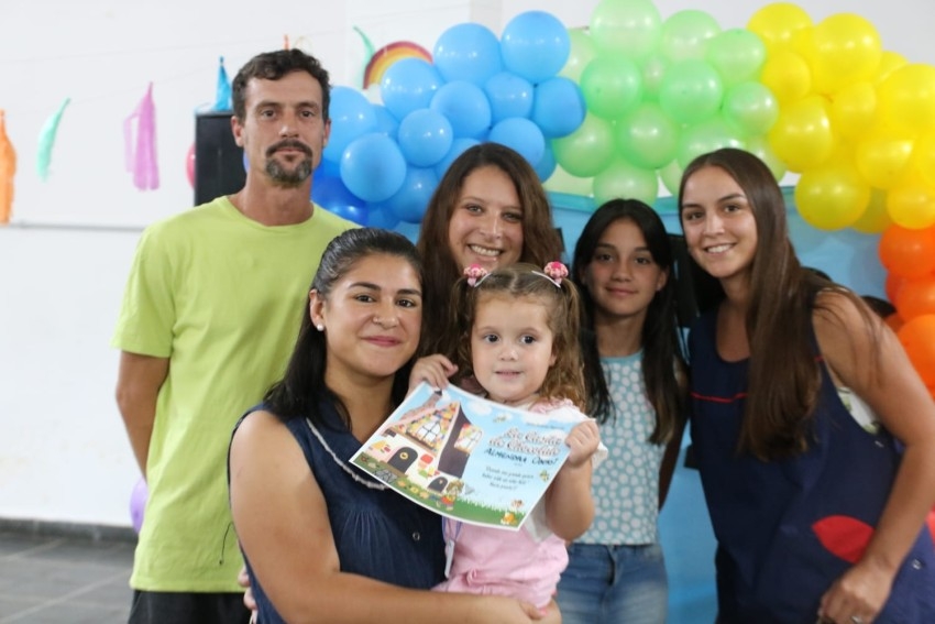 Casita de Chocolate: 14 alumnos egresaron del Jardín Maternal