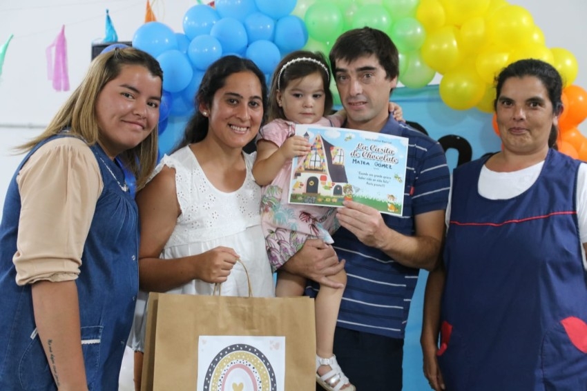 Casita de Chocolate: 14 alumnos egresaron del Jardín Maternal