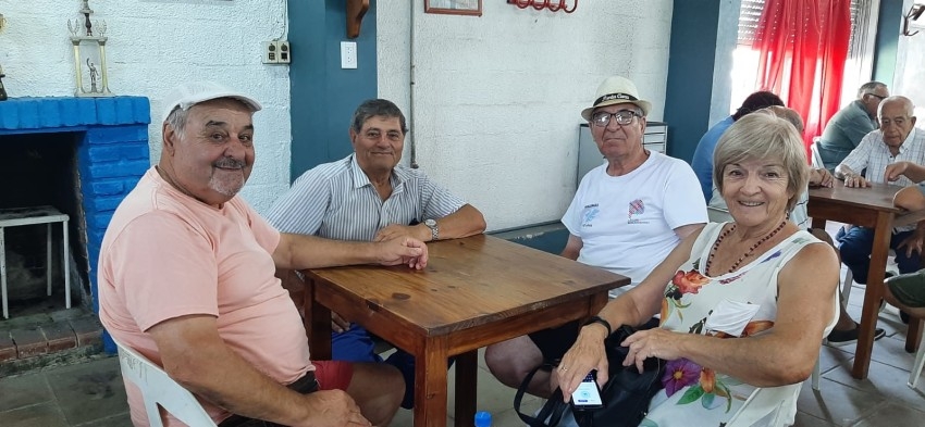 Los adultos mayores del Programa Nuestros Abuelos compitieron en Ranch