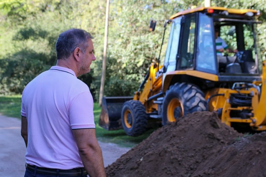 Comenzó la obra de cloacas que beneficiará a más de 12 mil madariaguen