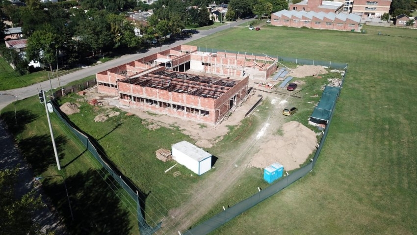 Santoro recorri la obra de la Secundaria  N  5 
