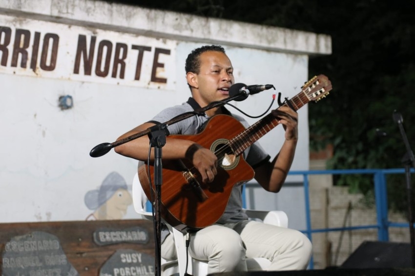 El barrio Norte tuvo una excelente y concurrida jornada folclrica