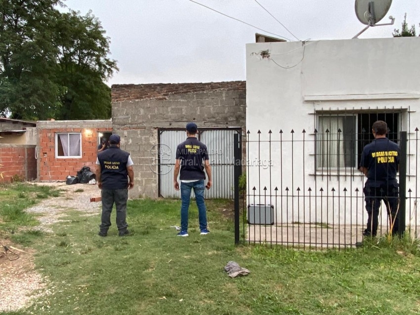 Desbarataron un punto de venta de estupefacientes y aprehendieron a un