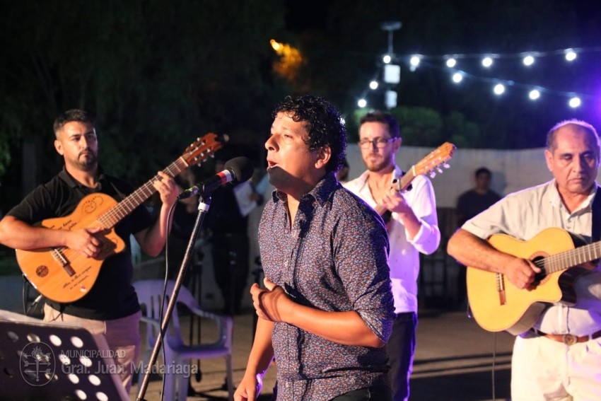 El folclore tuvo su gran noche de cierre