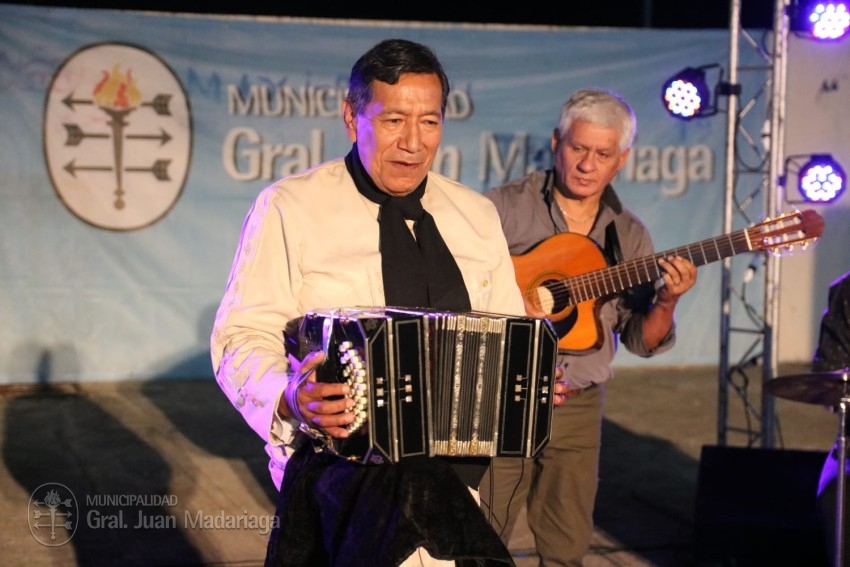 El folclore tuvo su gran noche de cierre