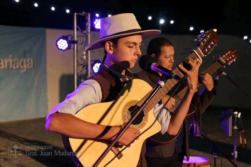El folclore tuvo su gran noche de cierre