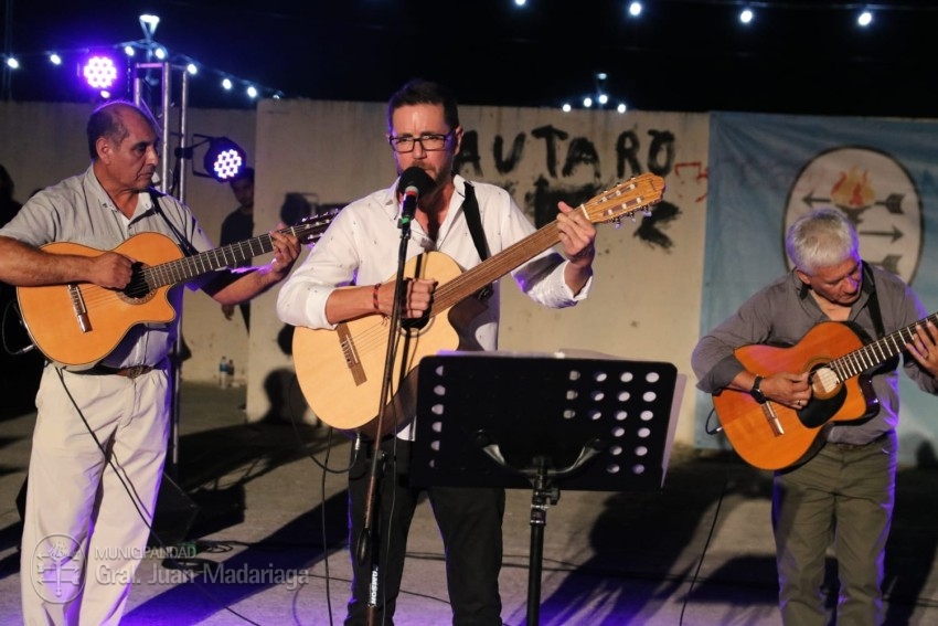 El folclore tuvo su gran noche de cierre