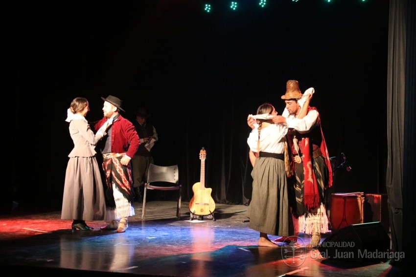 La Semana Argentino Luna finaliz con un tributo de Luis Monserrat