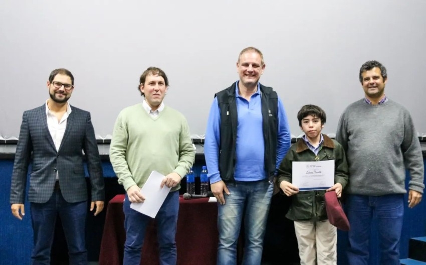 Más de 30 jóvenes culminaron el curso de petiseros