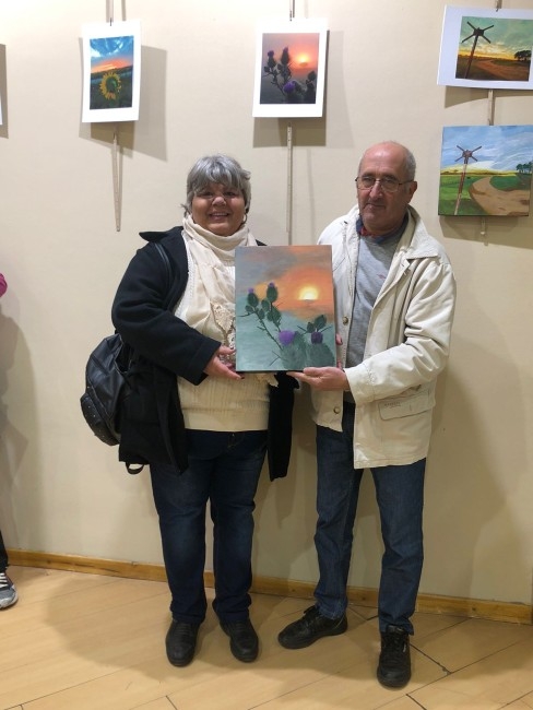 Con la donacin de los cuadros finaliz la muestra de Arte y Fotograf