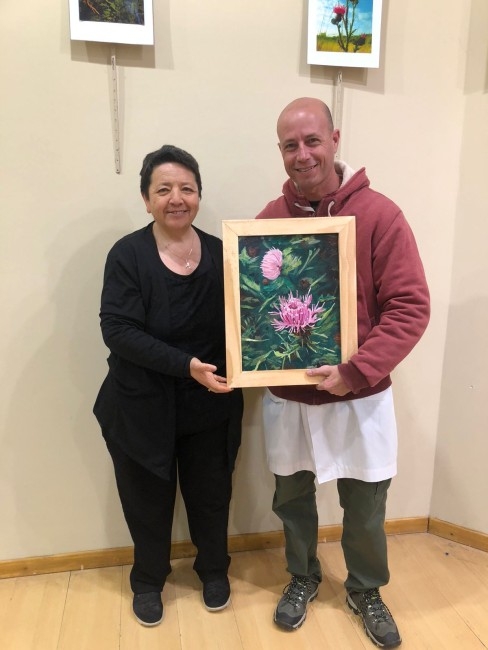 Con la donacin de los cuadros finaliz la muestra de Arte y Fotograf