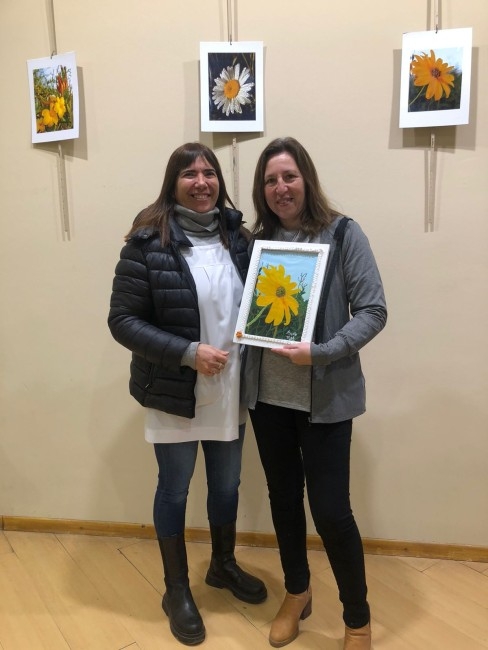 Con la donacin de los cuadros finaliz la muestra de Arte y Fotograf