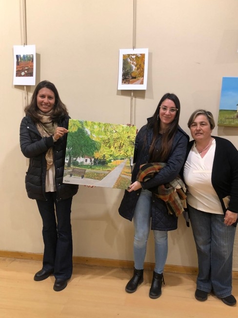 Con la donacin de los cuadros finaliz la muestra de Arte y Fotograf