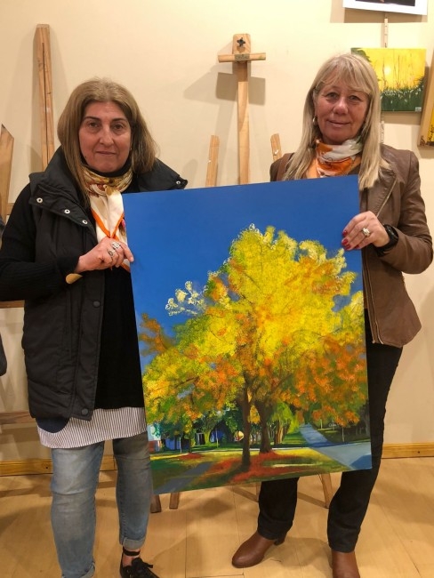 Con la donacin de los cuadros finaliz la muestra de Arte y Fotograf