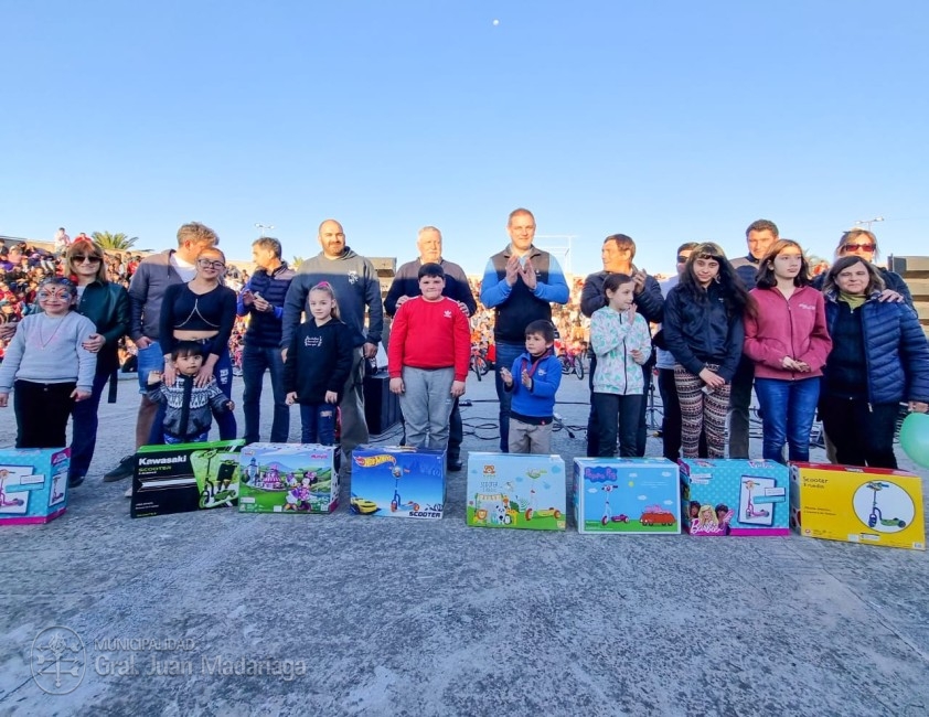 Madariaga vivi otro multitudinario y exitoso festejo en el Paseo del 